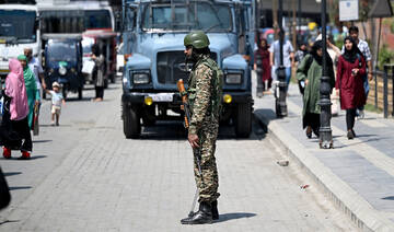 Indian vets to be re-deployed as security guards in Kashmir, says Delhi