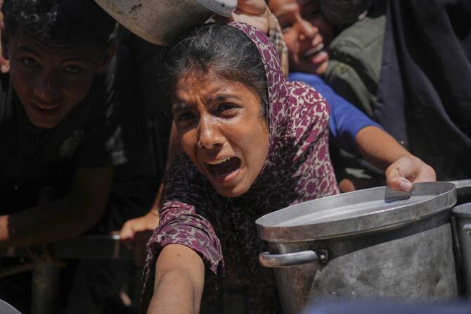UN chief says Gaza war in ‘cruelest phase’ as aid trucks looted
